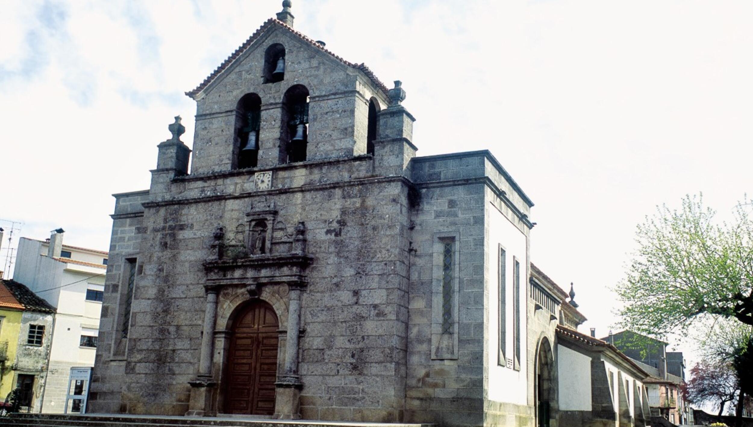 Igreja Matriz de Sendim / Igreja de Santa Bárbara