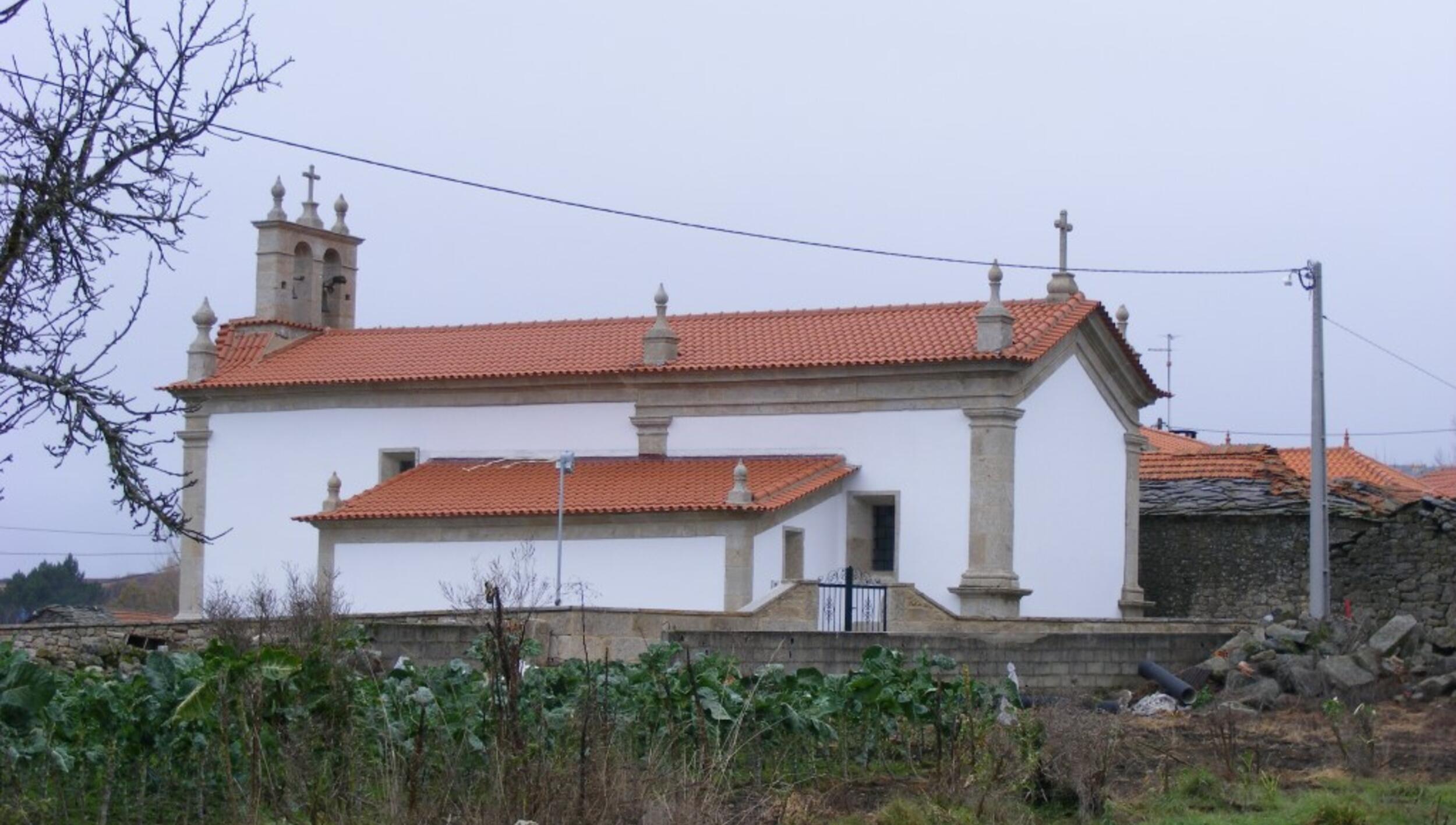 Igreja Matriz de Pinheiro Novo / Igreja de Nossa Senhora Rainha