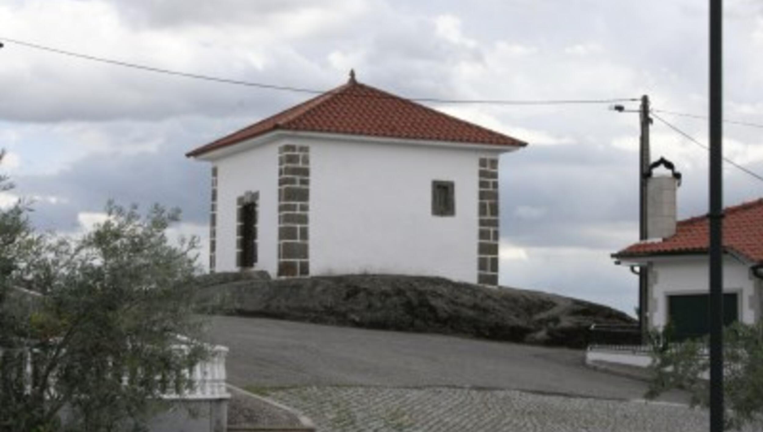 Capela de Santa Bárbara - Bemposta