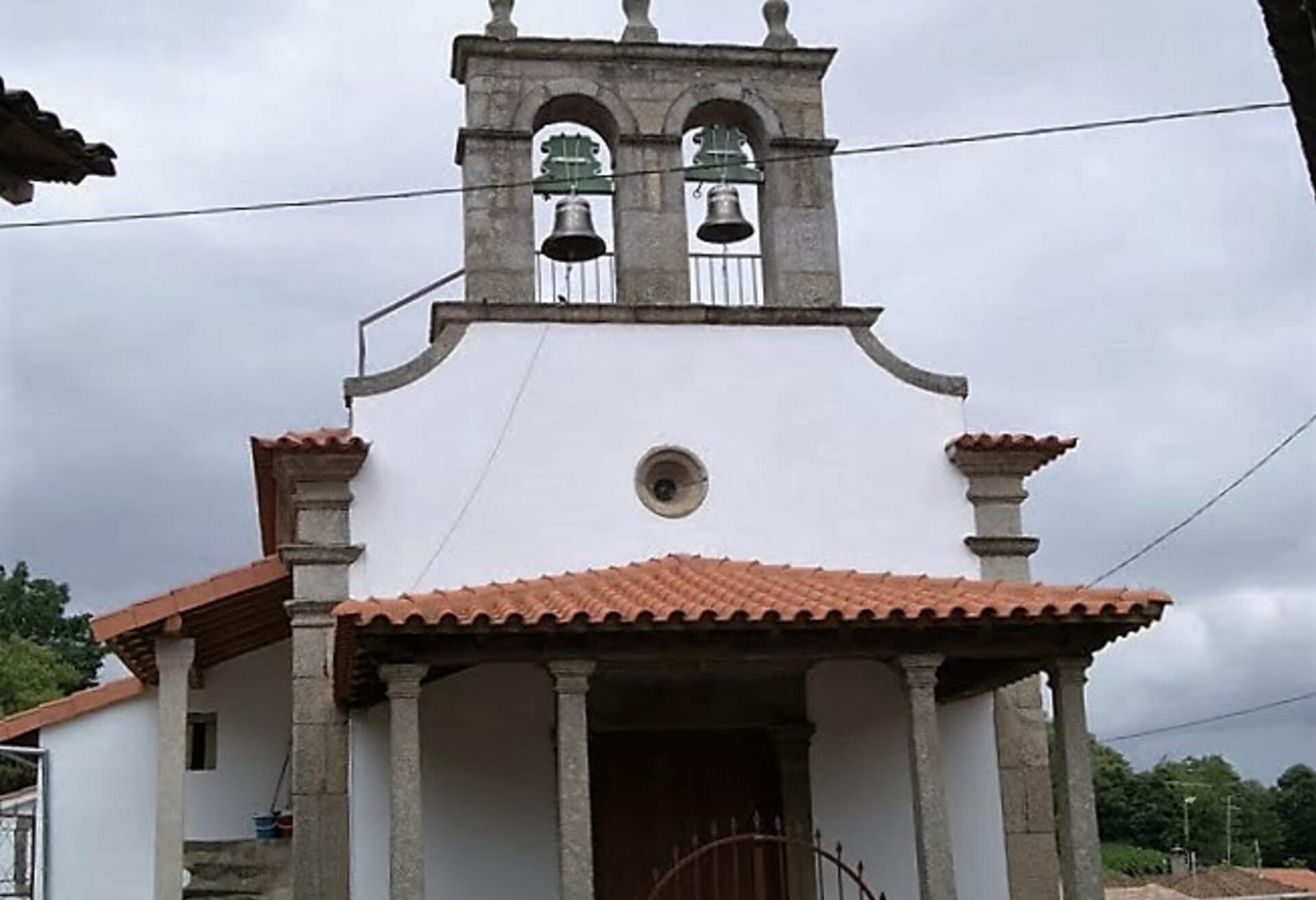 fontes_barrosas_igreja